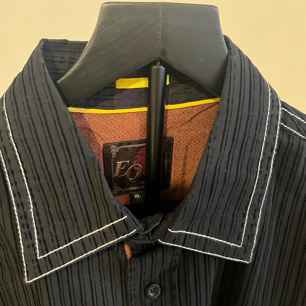 Black Men's Casual Button Down Shirt